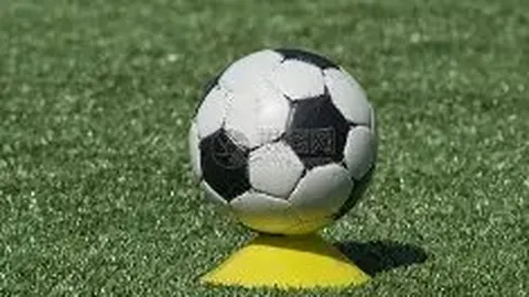 前孟总理保险箱中发现近10公斤黄金赠礼，当局已查获